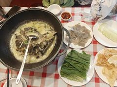 -醉美东江·三文鱼·烧鸡公