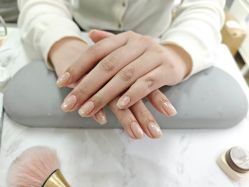 -尤米一站式美甲美睫