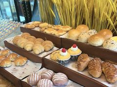 -万达瑞华酒店美食汇自助餐厅(楚河汉街店)