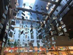 -猫的天空之城概念书店(杭州南宋御街店)