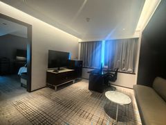 -上海龙之梦万丽酒店