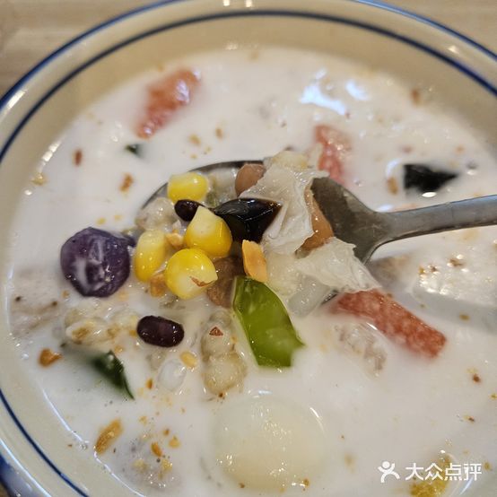 东记清补凉(五指山店)