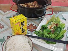 -阿灶卤煮老店·姜母鸭(五店市总店)
