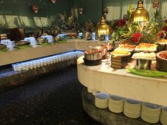 自助取餐区-339旋转餐厅(天府熊猫塔店)