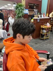 -绅仕門男士理发馆