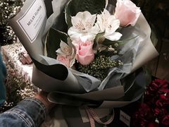 -花木兰花艺MULAN(温馨花园店)