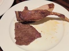 -广州万富希尔顿酒店·感趣自助餐厅·金秋蟹宴生蚝海鲜刺身