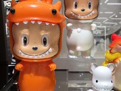 -泡泡玛特POPMART(侨福芳草地店)