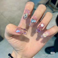-悦指间美甲美睫