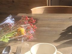 -九月里.自由花园餐厅