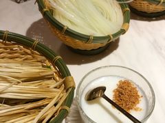 -喃喃椰·糟粕醋·椰子鸡火锅(七堡花园店)
