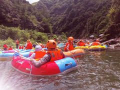 -安吉龙王山峡谷漂流