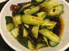 凉拌黄瓜-老头儿油爆虾·知味杭州(爱琴海购物中心)