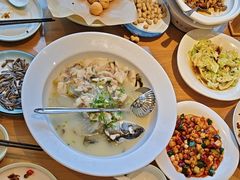 -严记小天府酸菜鱼(西四路店)