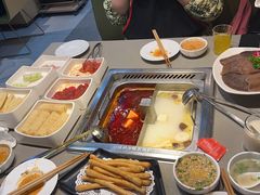 -海底捞火锅(杭州滨江九宜城店)