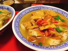 -蓝田九大碗民俗食府(蓝田店)