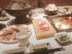 -宽来·欢聚火锅(来福士广场水景店)