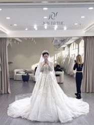 -乔伊婚纱