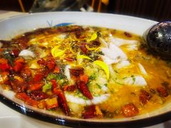 儒哥酸菜鱼-粤小馆(天安云谷店)