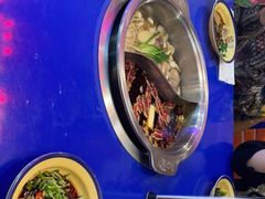 -马路边边火锅串串(观前街店)