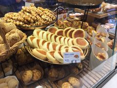 -巴黎贝甜(大宁国际商业广场店)