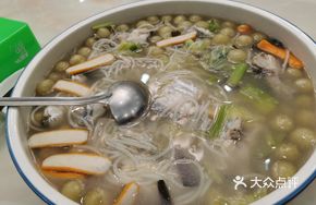 Seafood Dumpling Noodles