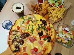 中西融合四合一比萨-必胜客(花舞大唐博物馆店)