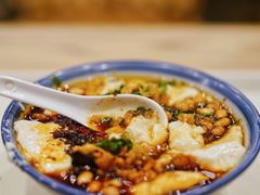 扁担豆腐脑-正南齐北·老街糯米团(洪崖洞店)