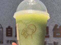 -喜茶(北京华贸购物中心店)