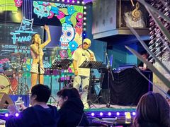 -Famous肥猫墨西哥音乐餐吧(五棵松华熙LIVE店)