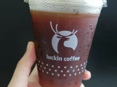 金桂龙井拿铁-瑞幸咖啡(灵芝地铁站店)