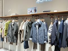 -王府井百货熙地港店