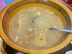 -富正毅三下锅·湘西韵味(天门山索道店)