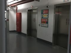 -189弄购物中心-地下停车场