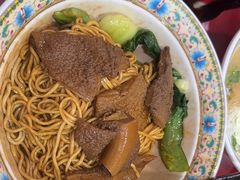 -金杨拉面王小吃面馆·牛三宝面·红烧牛肉粉