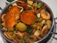 -七欣天香辣蟹火锅(闵行浦江欢乐颂店)