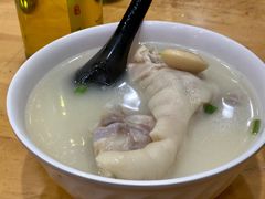 -雷祖芳老妈蹄花店