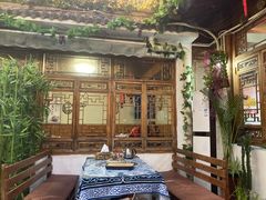 -丽江庭院·云南野生菌·海鲜火锅(鼓楼四合院店)