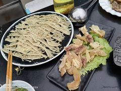 -楠柏弯休闲山庄(梨花溪店)