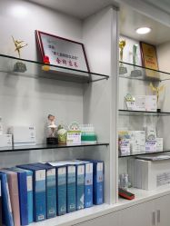 -苗医生专业祛痘·皮肤管理