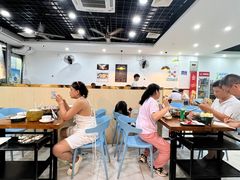 -老何家后安粉·糟粕醋海鲜火锅(三亚湾椰梦长廊店)