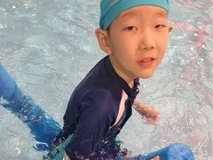 -小蓝鲸游泳培训基地(积水潭店)