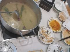 -楚江子·龙继斑鱼庄(建设东路店)