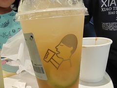 -喜茶(杭州滨江宝龙店)