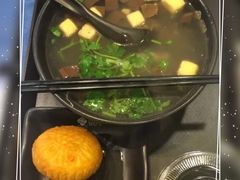 -回味鸭血粉丝汤(新城市广场店)