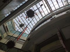 -东方巴黎购物广场