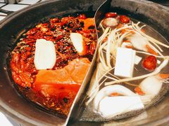 -贰回巷火锅馆(钟楼店)