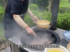 -七的湖·晚芳亭·阳澄湖农家菜·大闸蟹(莲花岛店)