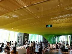 -钟书阁(松江泰晤士小镇店)