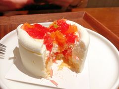 柑橘酸奶油慕斯-Ten Olives甜点